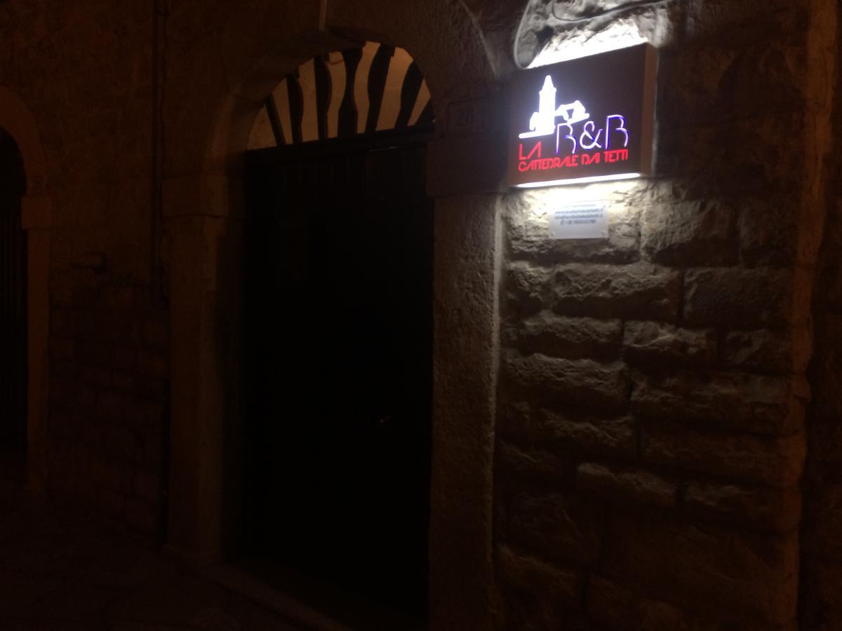 トラーニ La Cattedrale Dai Tetti Bed & Breakfast エクステリア 写真