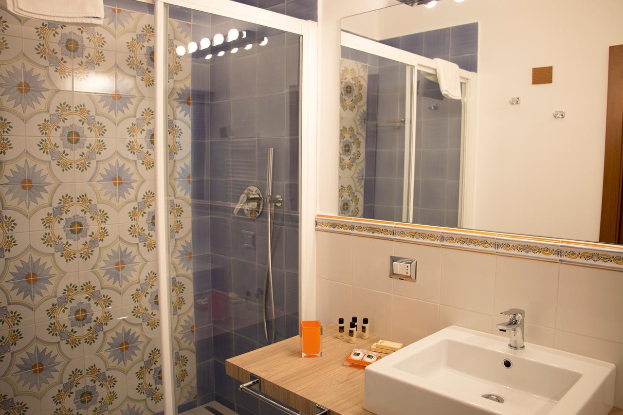 トラーニ La Cattedrale Dai Tetti Bed & Breakfast エクステリア 写真