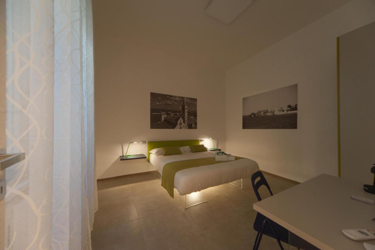 トラーニ La Cattedrale Dai Tetti Bed & Breakfast エクステリア 写真